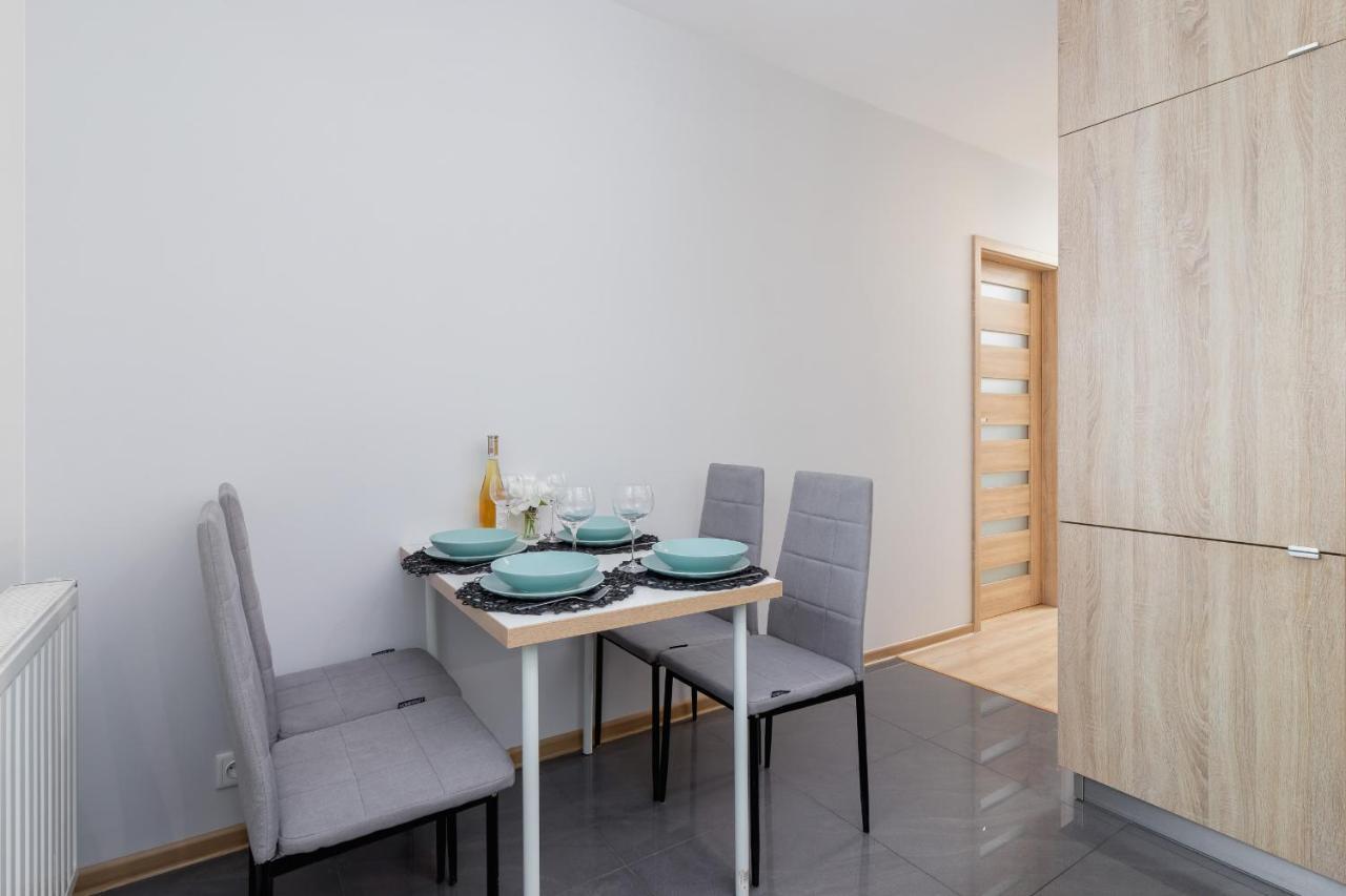 Bunscha Apartment Debniki Cracow By Noclegi Renters Cracovia Esterno foto